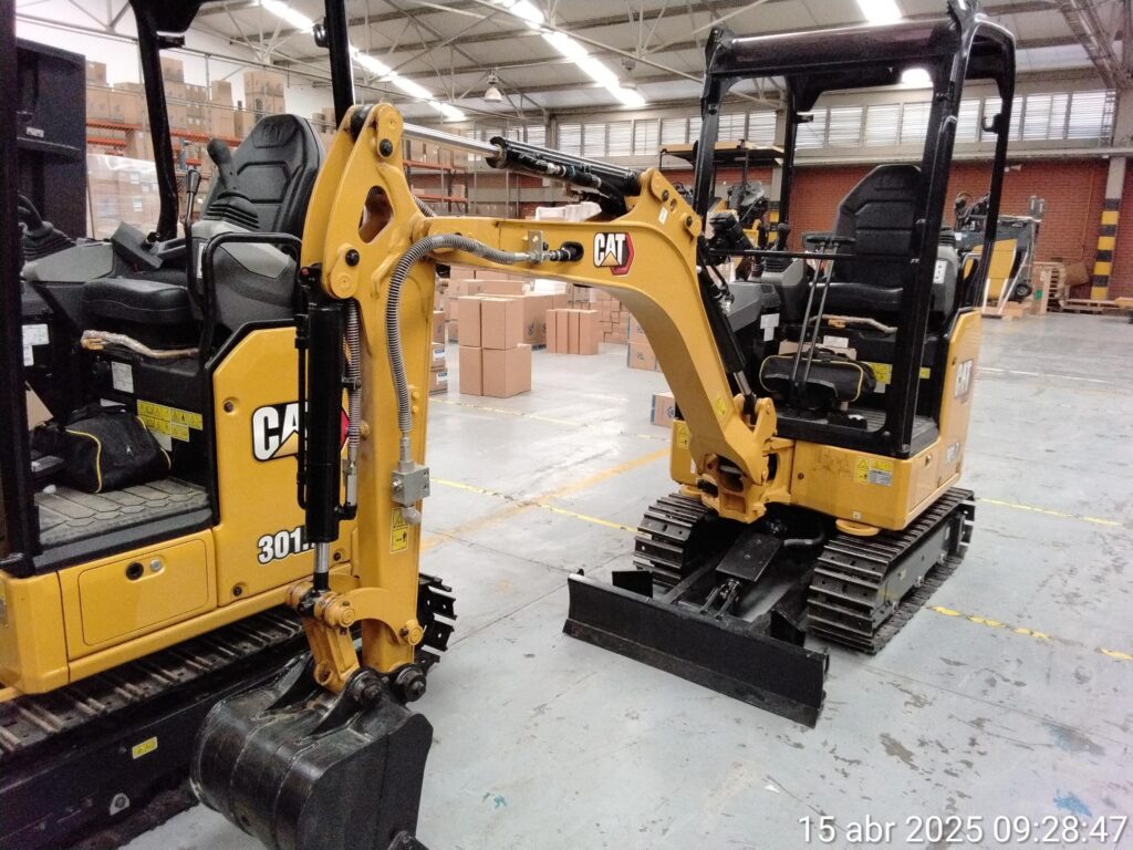 Miniexcavadora Hidráulica CAT 301.7 Lin | GM00010586