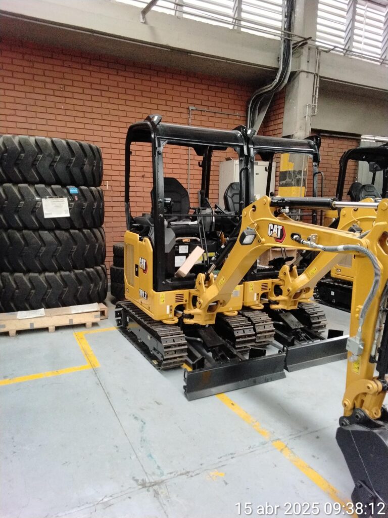 Miniexcavadora Hidráulica CAT 301.7 Lin | GM00010588
